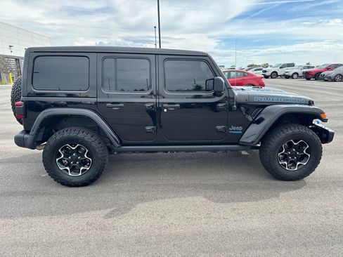 Used 2021 Jeep Wrangler Unlimited Rubicon 4xe w/ Steel Bumper Group AWD/4WD image 8