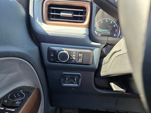 Used 2023 Ford Maverick Lariat w/ Equipment Group 500A Standard AWD/4WD image 23