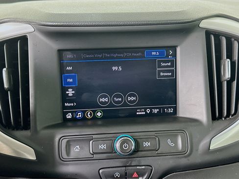 Used 2024 GMC Terrain SLE FWD image 19