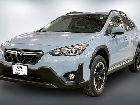 Used 2022 Subaru Crosstrek 2.0i Premium AWD/4WD image 3