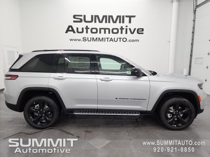 New 2025 Jeep Grand Cherokee Limited w/ Black Appearance Package