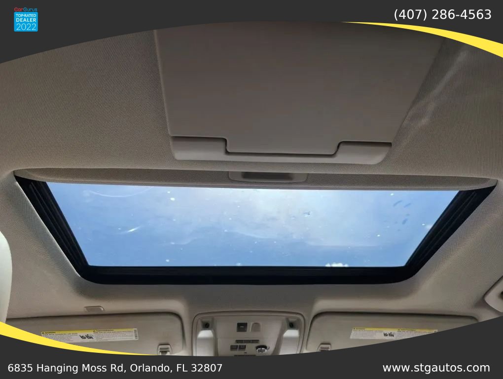 Used 2018 Cadillac Escalade Premium Luxury AWD/4WD image 21