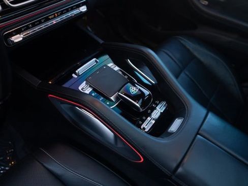 Used 2021 Mercedes-Benz Maybach GLS 600 4MATIC image 36