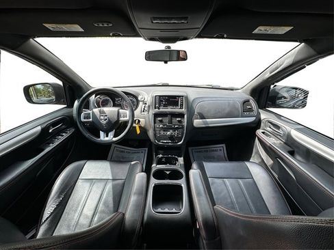 Used 2015 Dodge Grand Caravan R/T FWD image 31