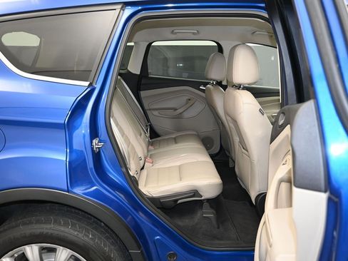 Used 2017 Ford Escape Titanium image 26