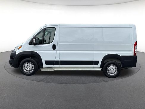 Used 2025 RAM ProMaster 2500 w/ U-Haul Equipment Group FWD image 2