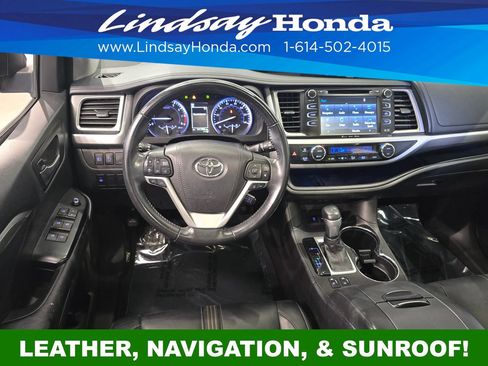 Used 2018 Toyota Highlander SE AWD/4WD image 13