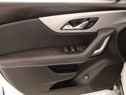 Used 2020 Chevrolet Blazer LT FWD image 15