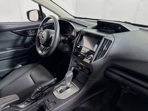 Used 2018 Subaru Impreza 2.0i Premium image 27