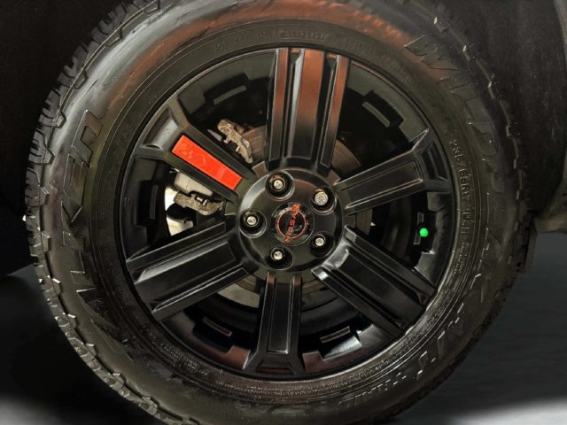 Used 2025 Nissan Rogue SV AWD/4WD image 29