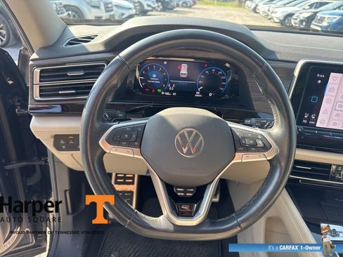 Used 2024 Volkswagen Atlas SEL Premium R-Line AWD/4WD image 17