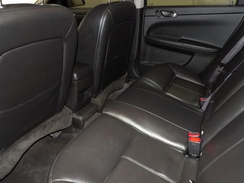 Used 2016 Chevrolet Impala LTZ image 8