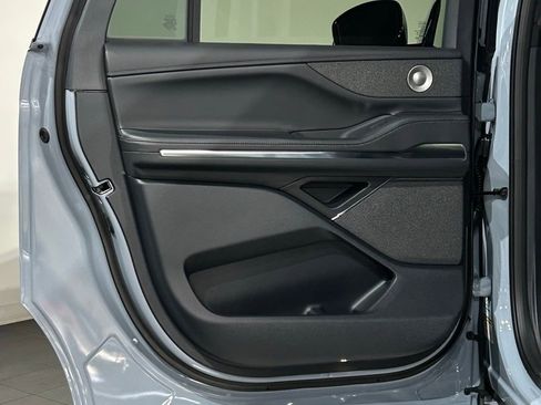 New 2026 Lincoln Navigator L Reserve AWD/4WD image 49
