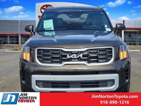 Used 2024 Kia Telluride SX image 2