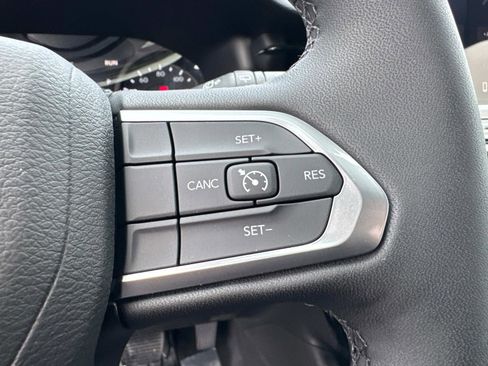 New 2026 Jeep Compass Latitude image 29