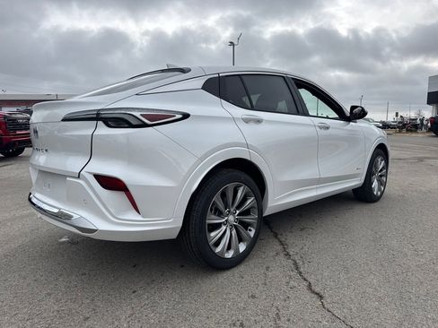 New 2026 Buick Envista Avenir image 8