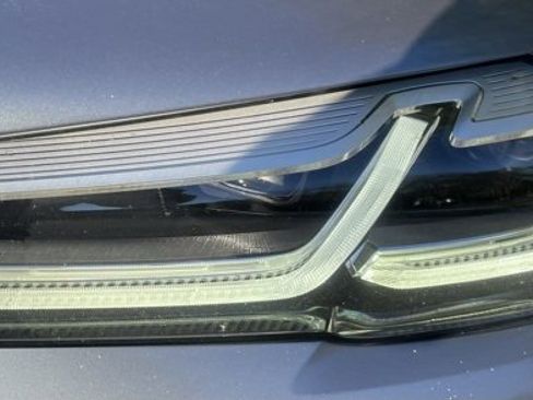 Used 2021 BMW 530i w/ Convenience Package image 13