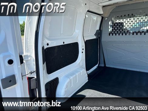 Used 2015 Nissan NV200 S w/ Cruise Control Package FWD image 19