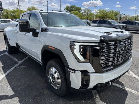 New 2026 GMC Sierra 3500 Denali Ultimate AWD/4WD image 1