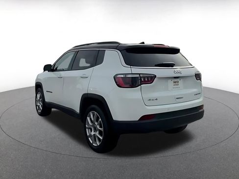 Used 2025 Jeep Compass Limited image 11