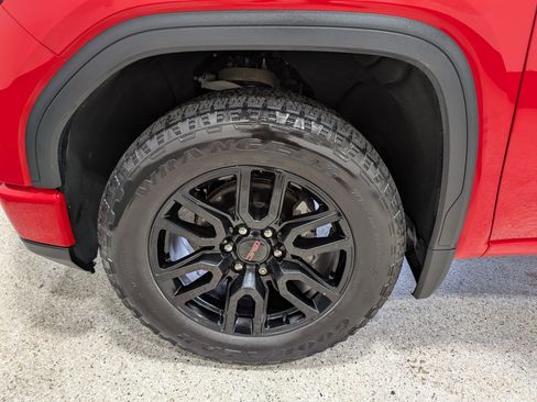 Used 2023 GMC Sierra 1500 Elevation AWD/4WD image 10