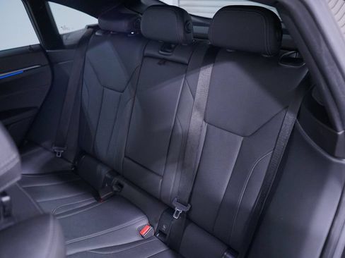 Used 2023 BMW i4 eDrive35 w/ Premium Package RWD image 12