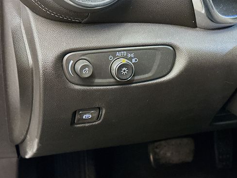 Used 2024 Chevrolet Blazer LT image 17