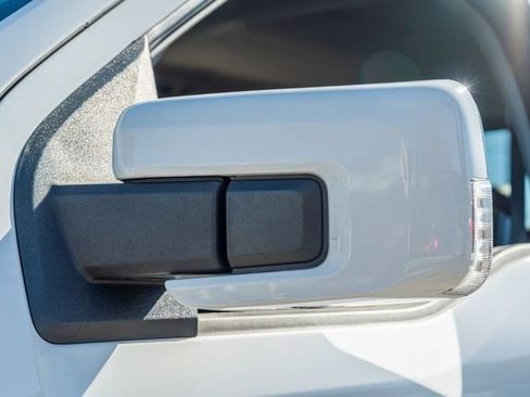 Used 2022 Ford F150 Lariat w/ Equipment Group 501A Mid image 10