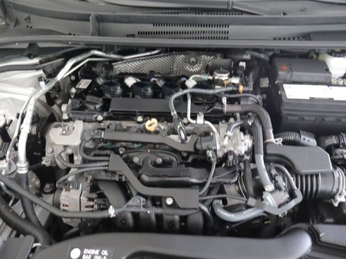 Used 2024 Toyota Corolla LE FWD image 26