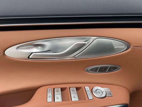 New 2026 Genesis GV70 2.5T Advanced AWD/4WD image 22
