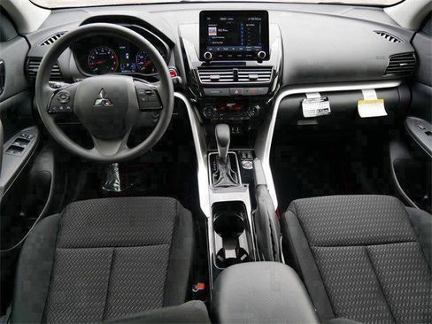 Used 2024 Mitsubishi Eclipse Cross Ralliart image 11