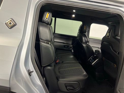 Used 2024 Rivian R1S Adventure image 27