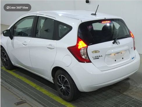 Used 2016 Nissan Versa Note SV FWD image 3