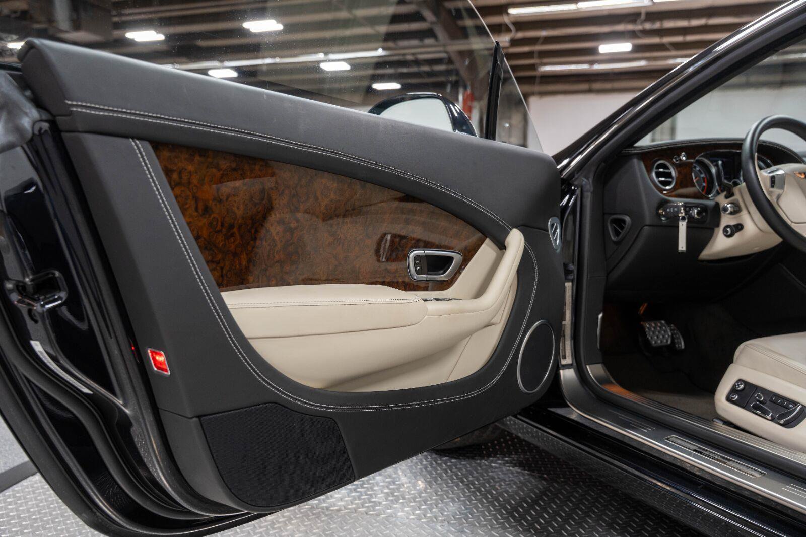 Used 2012 Bentley Continental GT AWD/4WD image 54