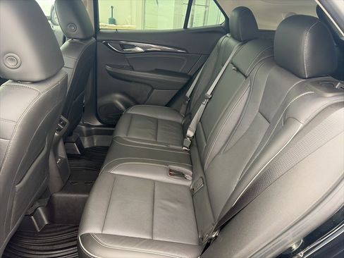 Used 2021 Buick Envision Essence w/ Technology Package I image 11