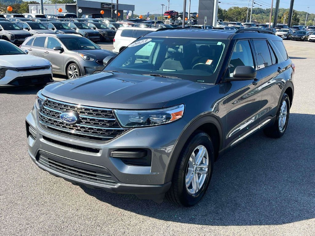 Used 2023 Ford Explorer XLT RWD image 35