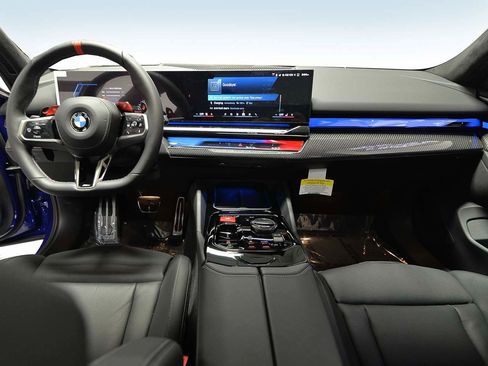 New 2026 BMW M5 Touring image 12