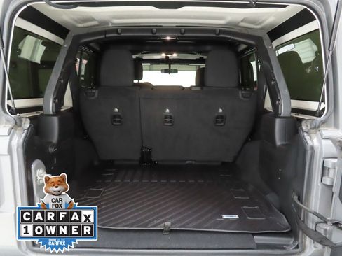 Used 2023 Jeep Wrangler Unlimited Sport image 21