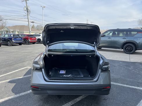 New 2026 Nissan Sentra SV w/ Floor Mat Package image 5