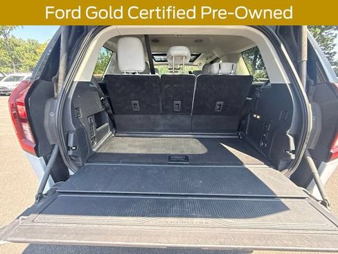 Used 2025 Ford Expedition Active AWD/4WD image 19