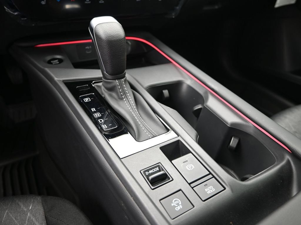 Certified 2026 Nissan Sentra SV w/ SV Convenience Package FWD image 25