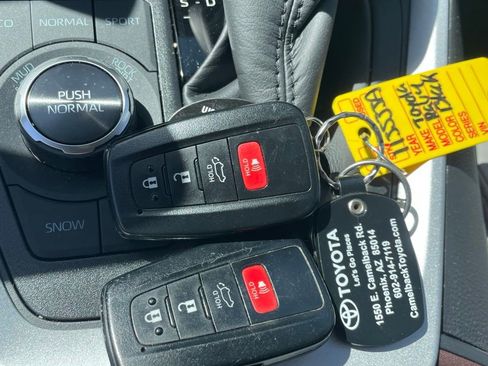 Used 2025 Toyota RAV4 Limited w/ Advanced Technology Package image 14