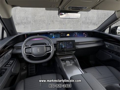 New 2026 Lincoln Nautilus Reserve image 9