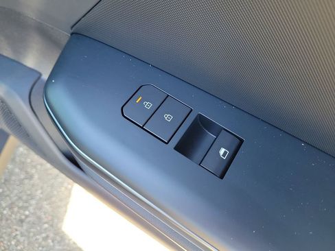 New 2026 Kia K4 FWD image 11