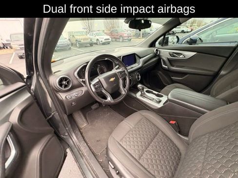 Used 2019 Chevrolet Blazer LT image 13