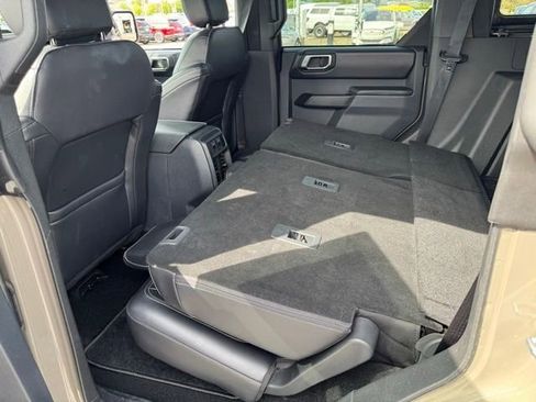 Used 2025 Ford Bronco Outer Banks AWD/4WD image 22