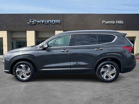 Used 2023 Hyundai Santa Fe SEL image 3