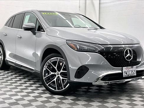 Used 2026 Mercedes-Benz EQE 320+ SUV image 33