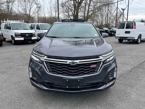 Used 2022 Chevrolet Equinox RS w/ Infotainment Package AWD/4WD image 3
