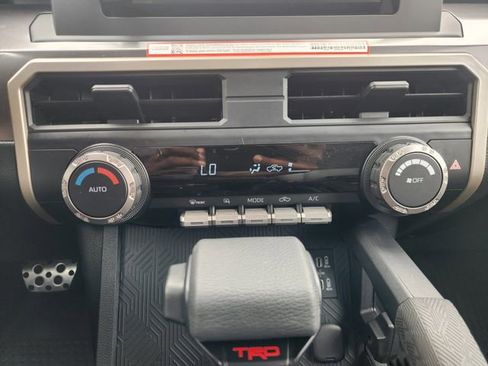 Certified 2026 Toyota Tacoma TRD Sport AWD/4WD image 18